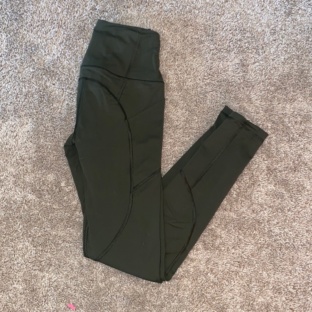 Army green Victoria sport leggings